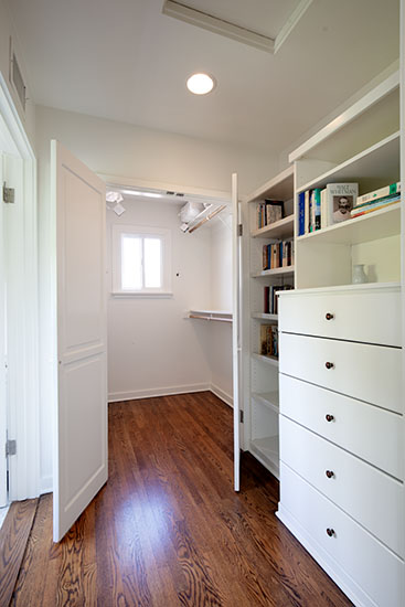 Swarthmore Avenue closet